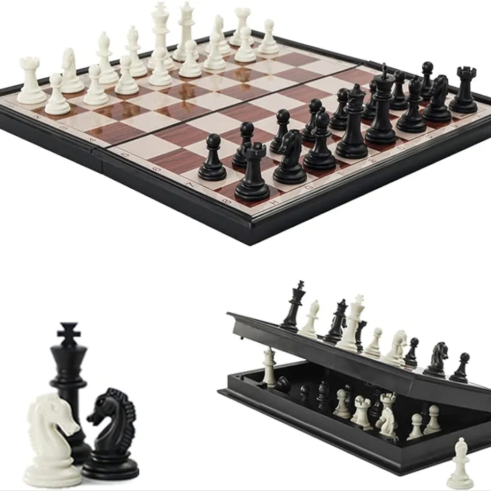 Magnetic chess board